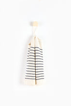 Load image into Gallery viewer, Pendu Wall Hook - Ivory