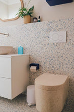 Charger l&#39;image dans la galerie, Praia Toilet Paper Holder - Deep Blue
