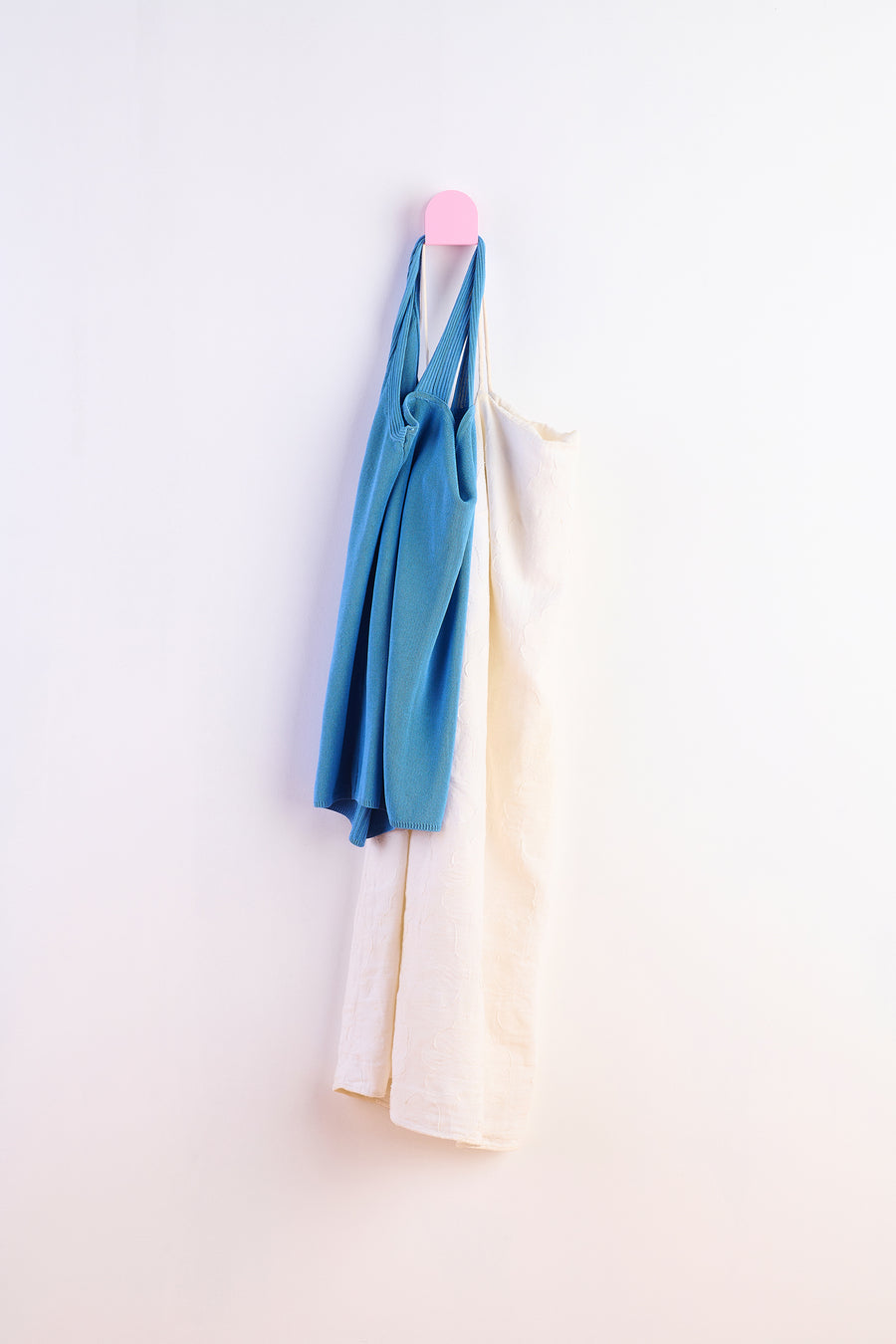 Pendu Wall Hook - Pink