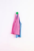 Lade das Bild in den Galerie-Viewer, Pendu Wall Hook - Pure Green
