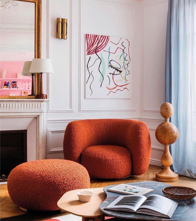 Insta account: Retro Chic Design