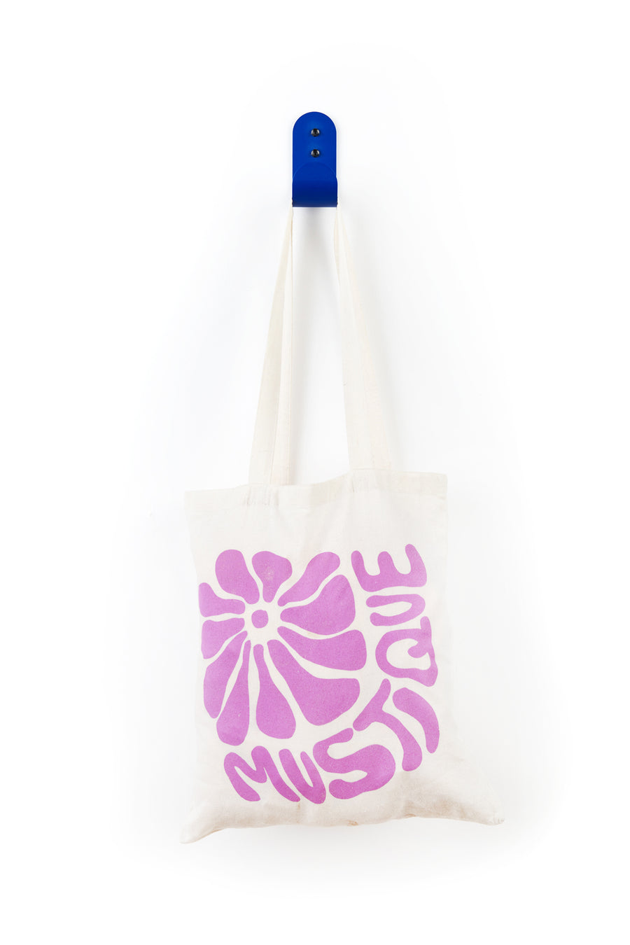 blue wall hook with with totebag mustique